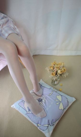 年轻的嫂子4韩国电影_国产剧在线观看完整版