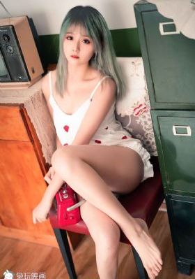 《阁楼里的情人》_4K超清在线观看