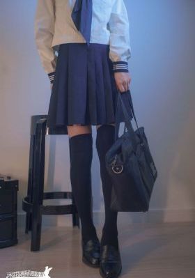 五男一女np慎入h虐_HD神马影院在线